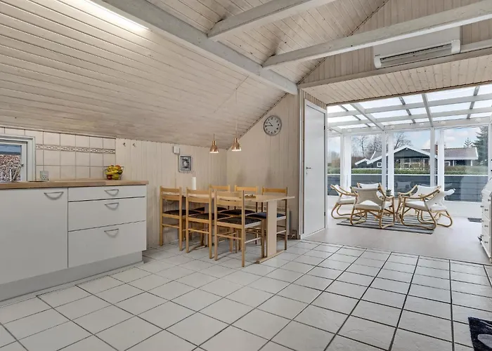 Gorgeous In With Wifi *